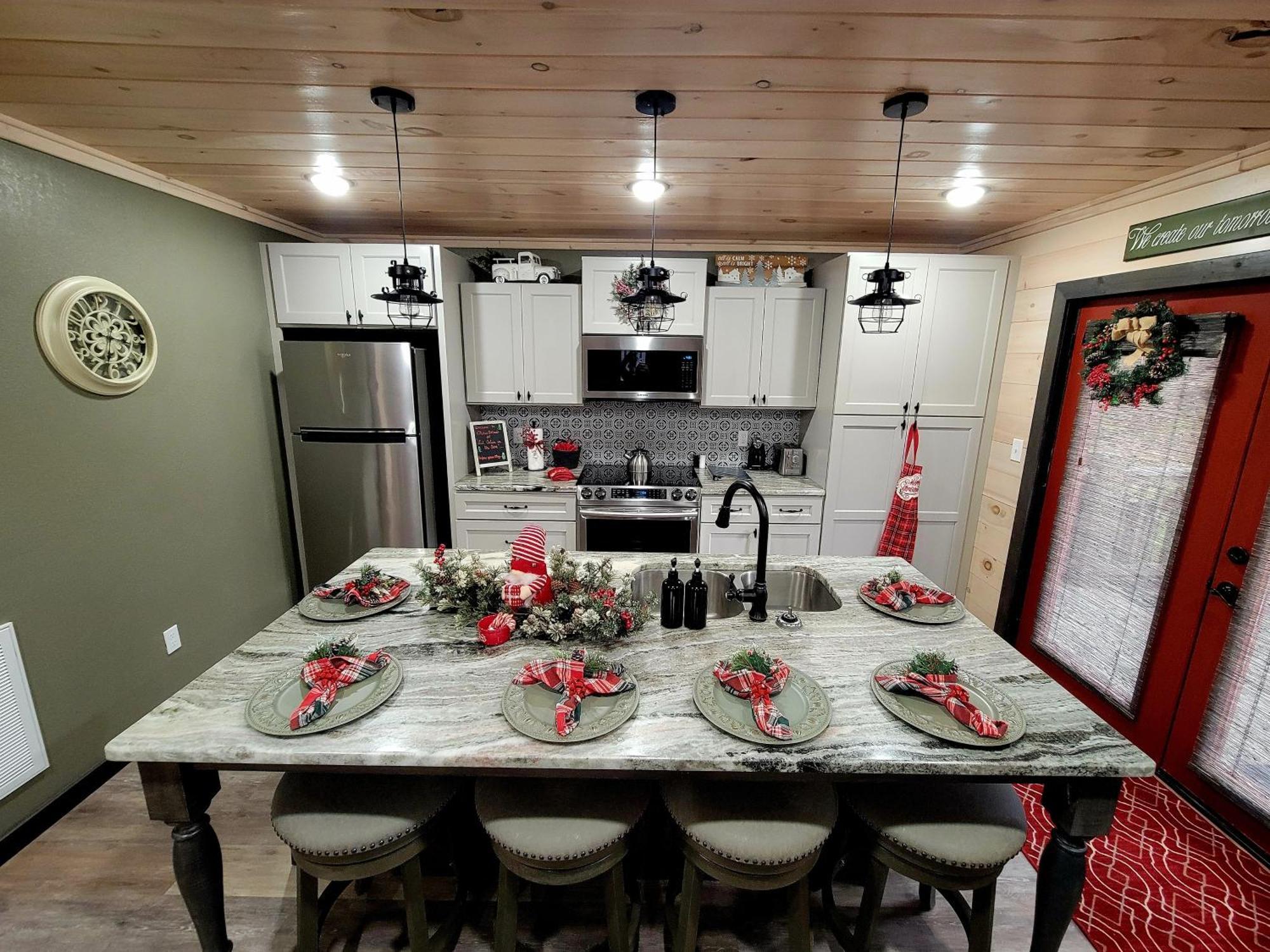 Lil Cabin In The Cove! Mtn Views, Theater, Hot Tub, Games, King Beds, Prime Location! Sevierville Exterior foto